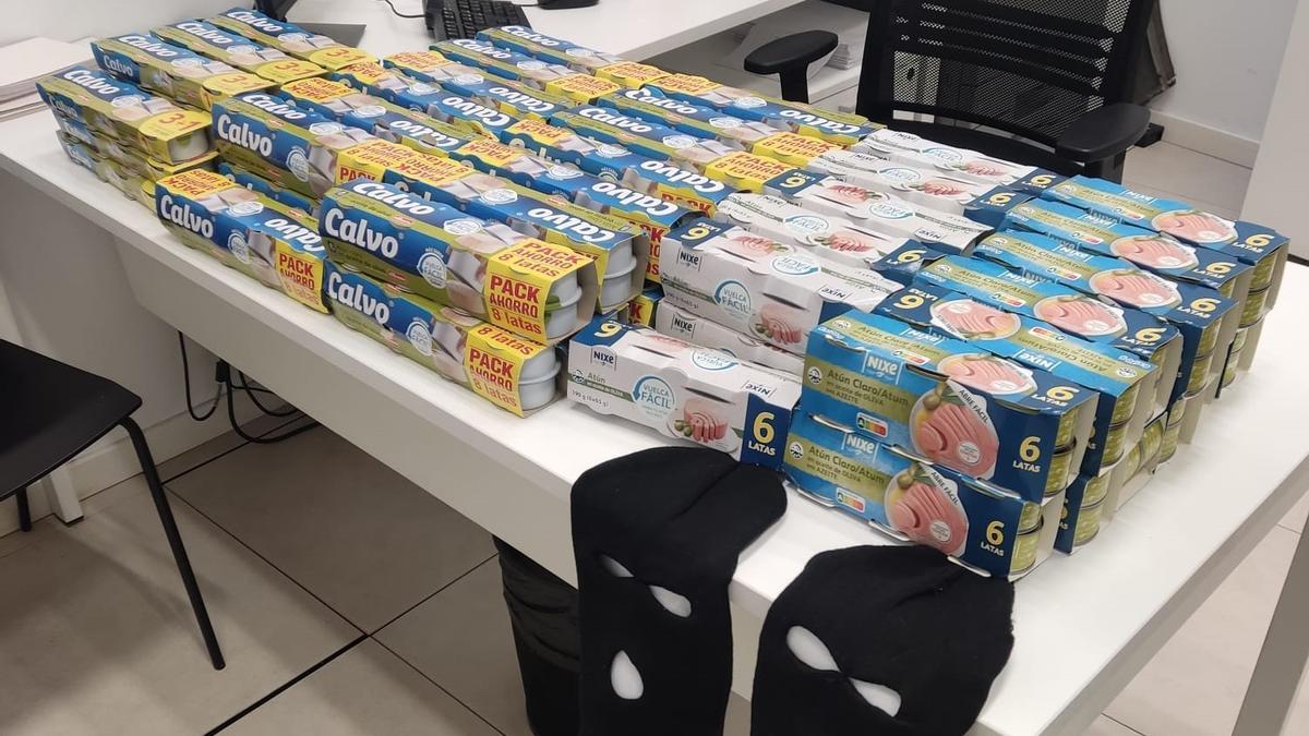 Las latas de atún recuperadas