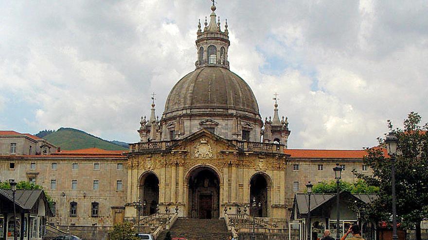 Santuario de Loyola, un complejo construido alrededor de la casa de Ignacio de Loyola, fundador de la Compañía de Jesús.