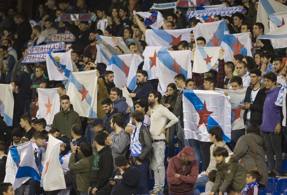 Gran ambiente en el Galicia-Venezuela de Riazor