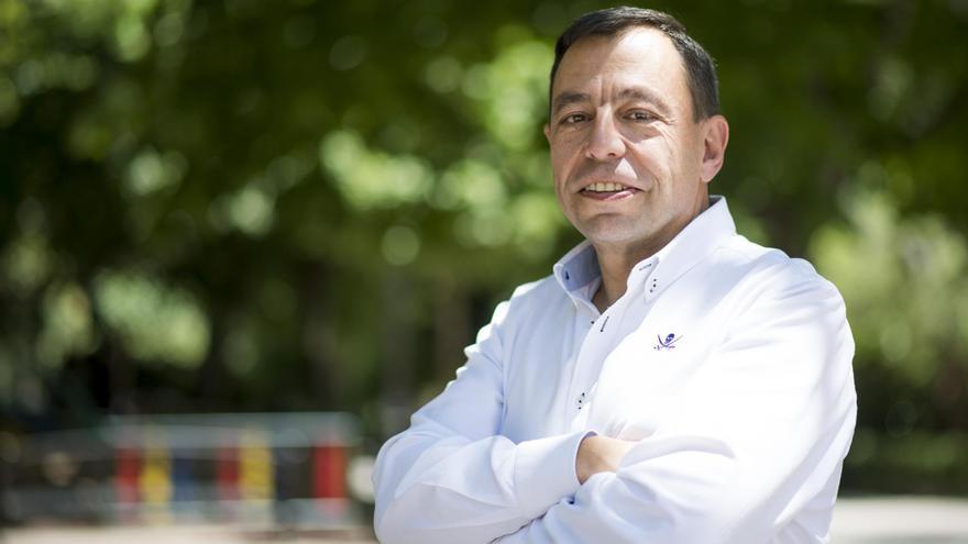 José Carlos Hernández: «Por fin podemos llevar a nuestros hijos libremente al médico»