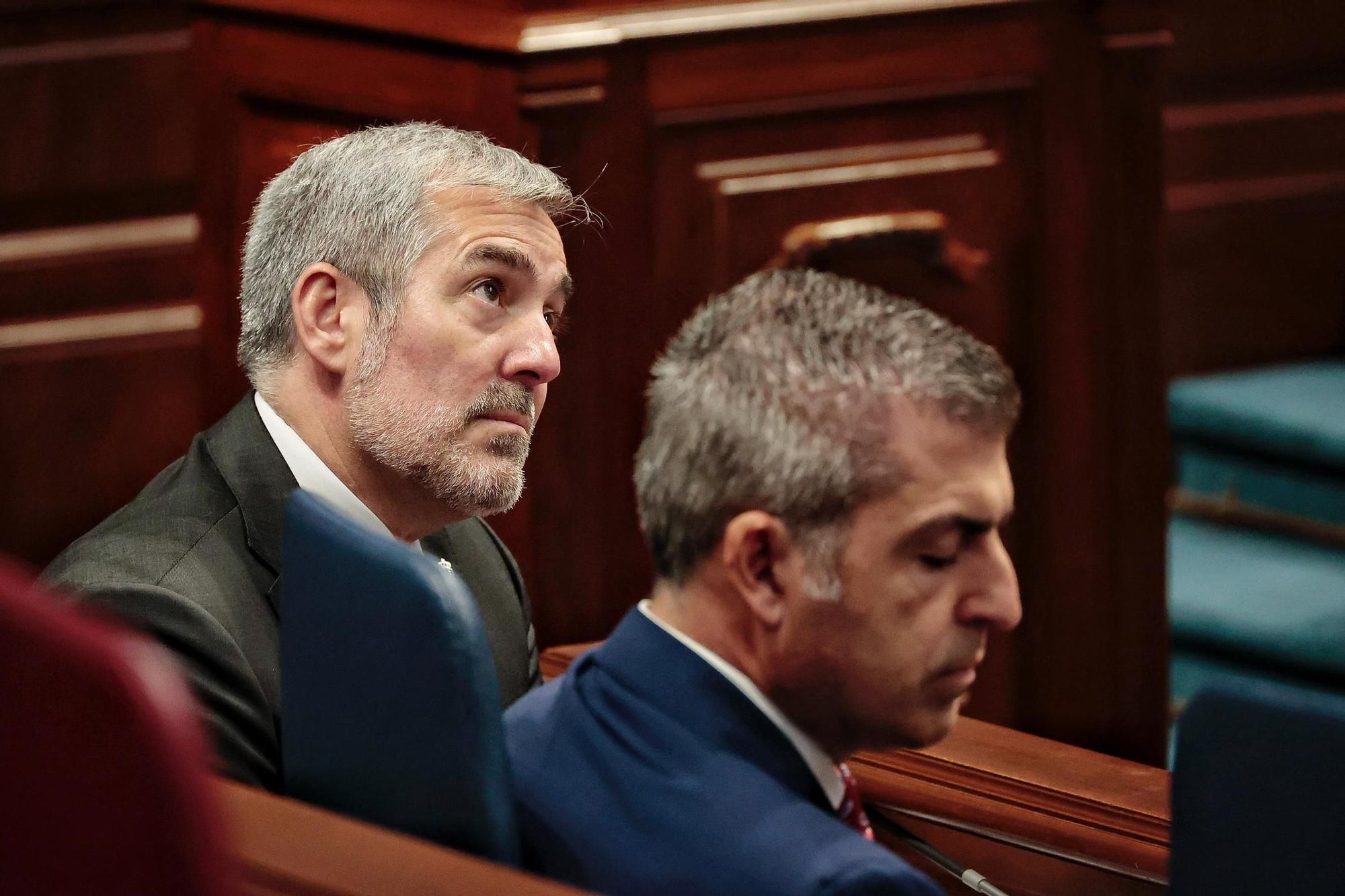 Pleno del Parlamento de Canarias