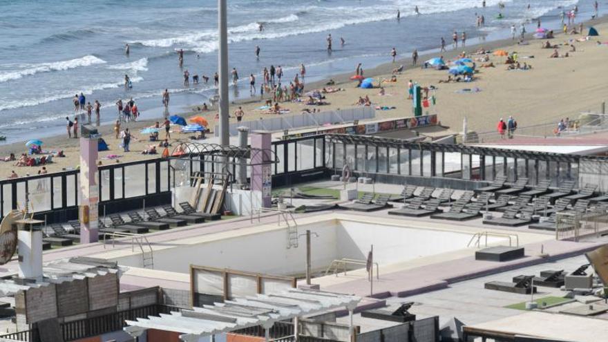 Decadencia de los Centros Comerciales de Playa del Inglés