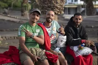 Una patera arriba por sus propios medios con 21 migrantes a Costa Teguise, en Lanzarote