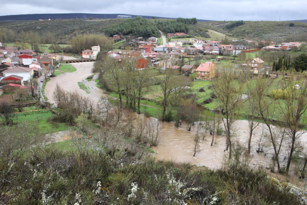 Carballeda, Aliste y Benavente, alerta por lluvias