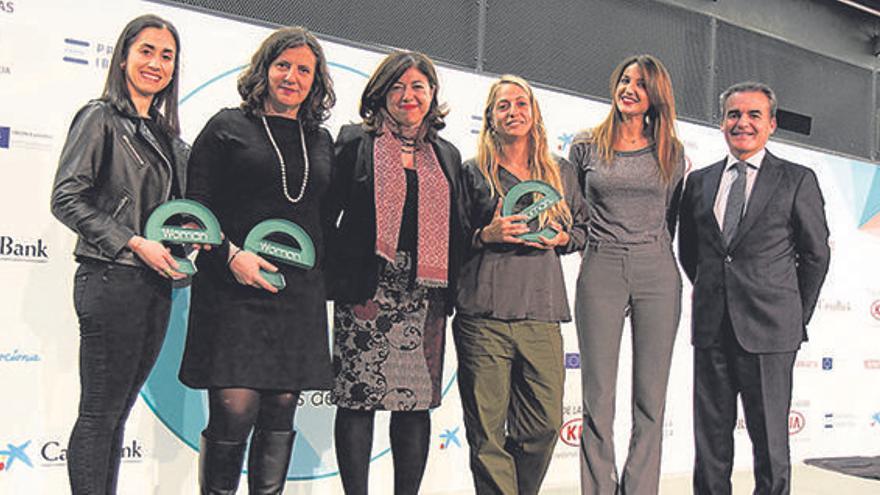 Pilar Roig, Cristina Aristoy i Julieta XLF guanyen els Premis «eWoman»