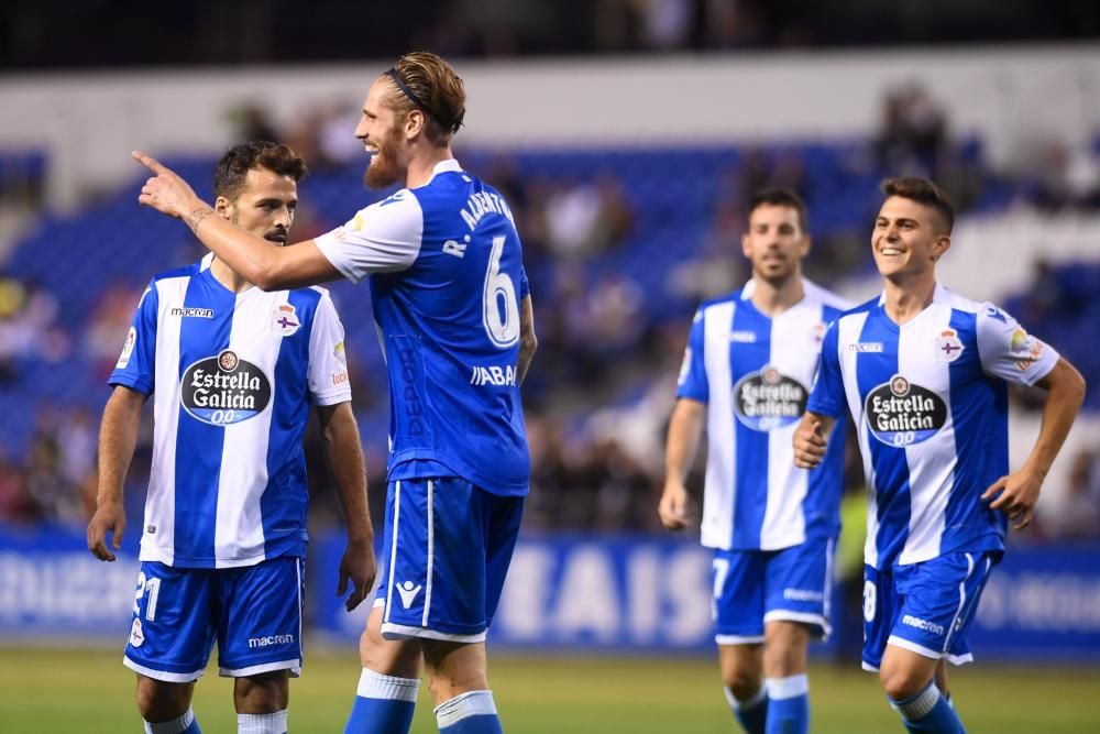 El Dépor golea al Corinthians en Riazor