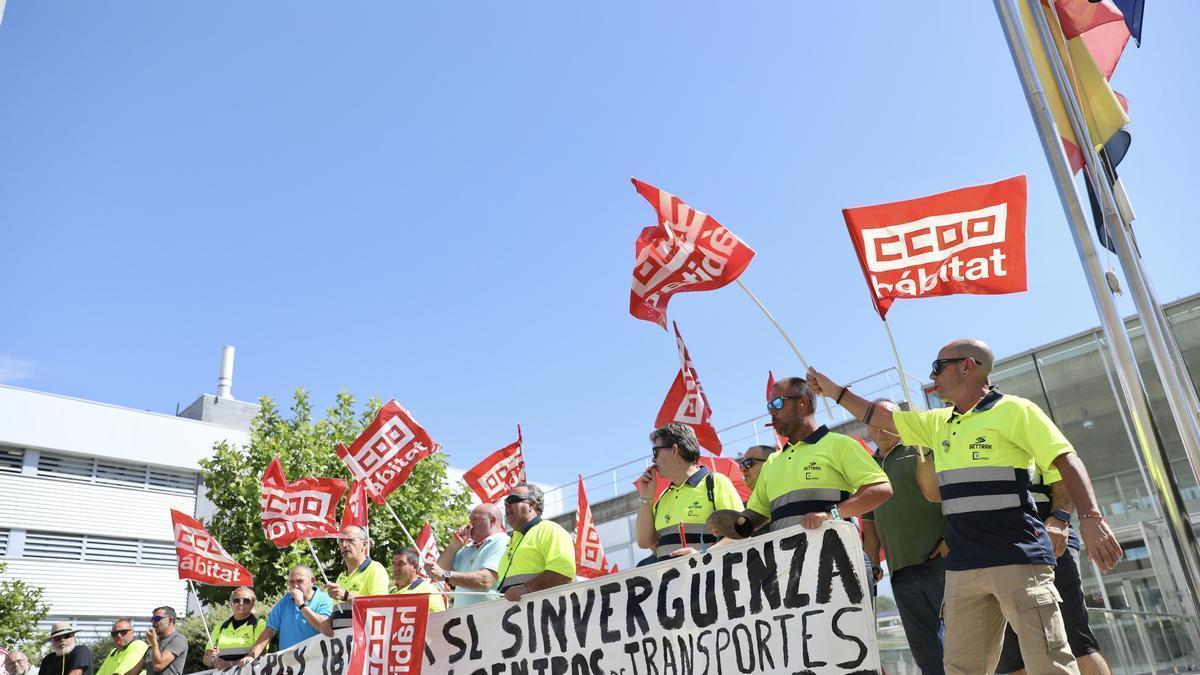 CCOO respalda la rescisión del contrato de los centros de transporte y desconvoca las protestas: "Es la mejor solución"