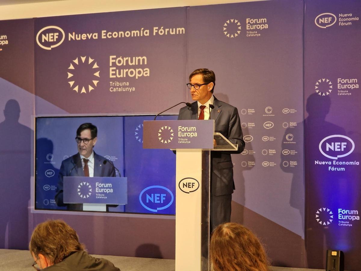 El líder y candidato del PSC, Salvador Illa, en la conferencia de este jueves