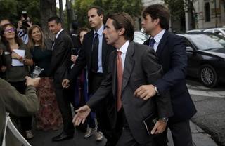 Aznar alerta al PP de una posible fuga de votos hacia C's el 20-D