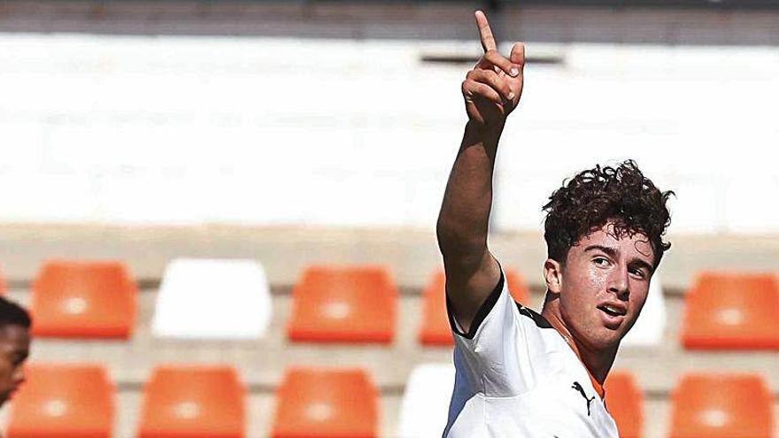 Hugo González, durante el Valencia-Ajax de la UEFA Youth League.