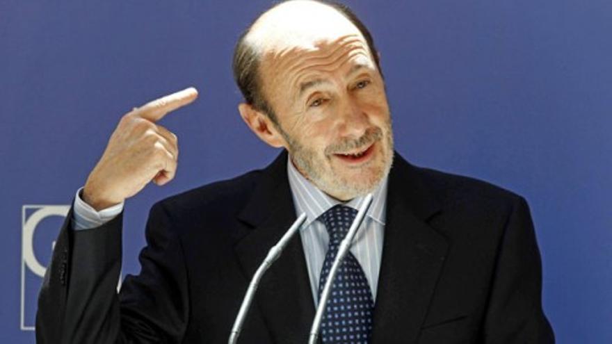 Rubalcaba a Felipe: &quot;Que se ahorre los consejos&quot;