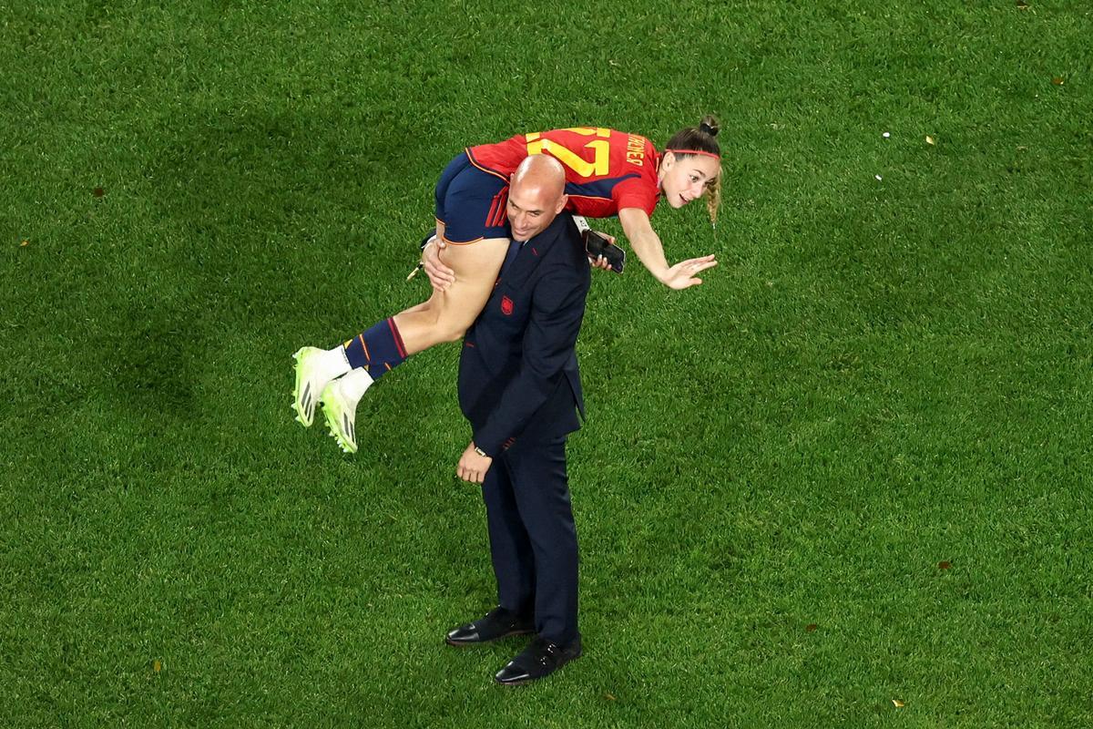 L’alegria exagerada del president del futbol espanyol