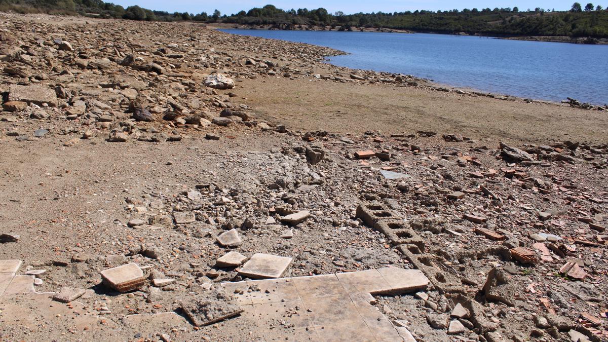 Anta de Tera, el pueblo olvidado de Zamora que emerge entre las aguas.