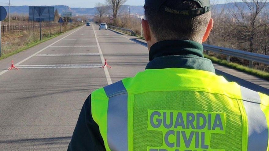 Luz verde de la DGT al papel por el que los nacidos entre 1956 y 1961 no van a poder renovar el carné de conducir el próximo año