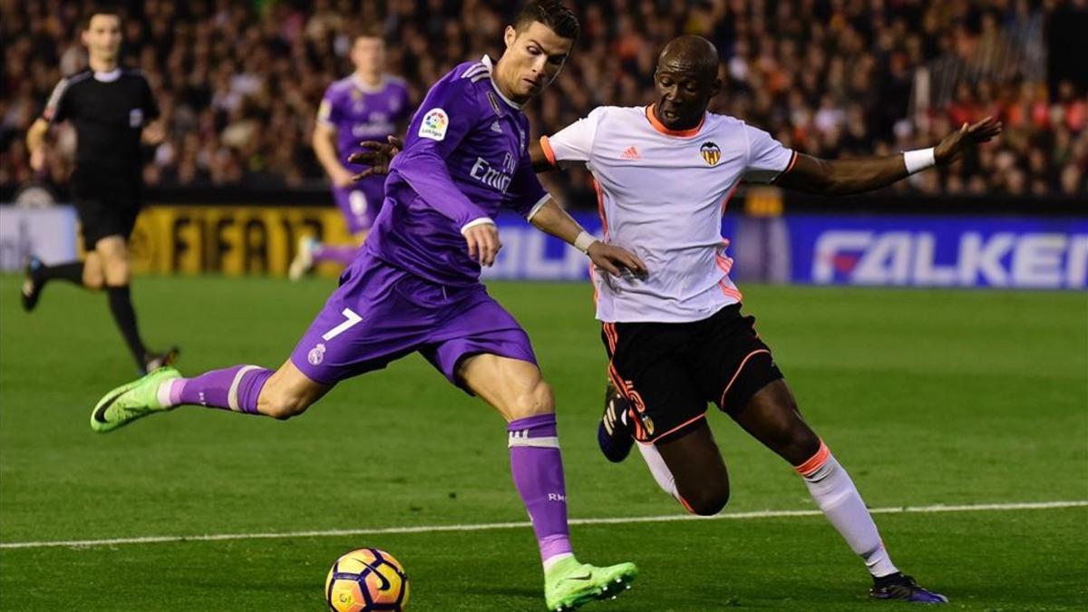 El Madrid pinchó en Mestalla