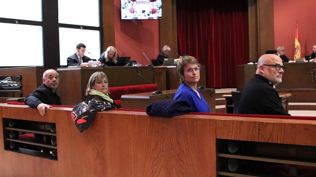 Lluís Guinó, el primer per l'esquerra de la imatge.