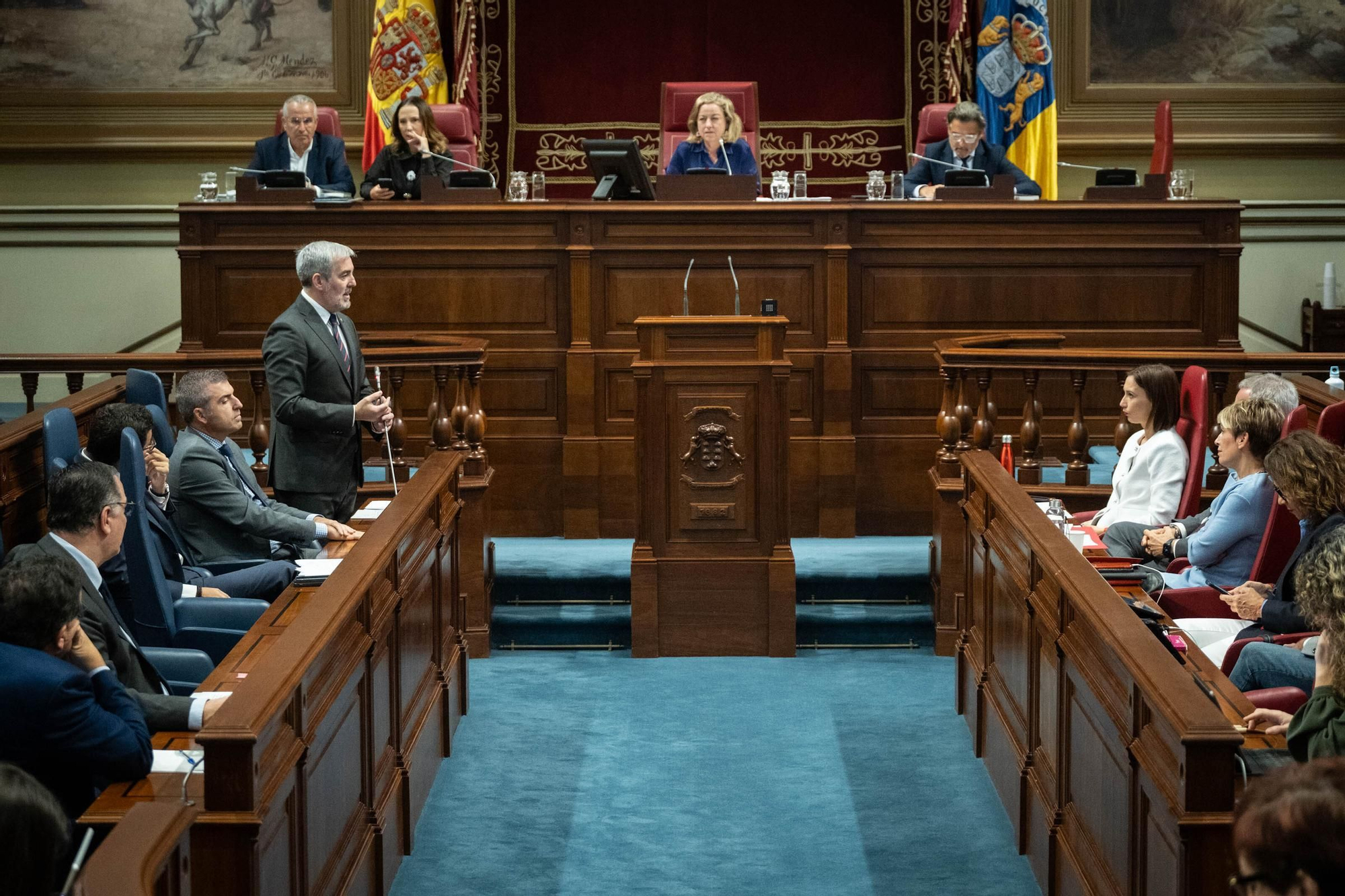 Pleno del Parlamento de Canarias