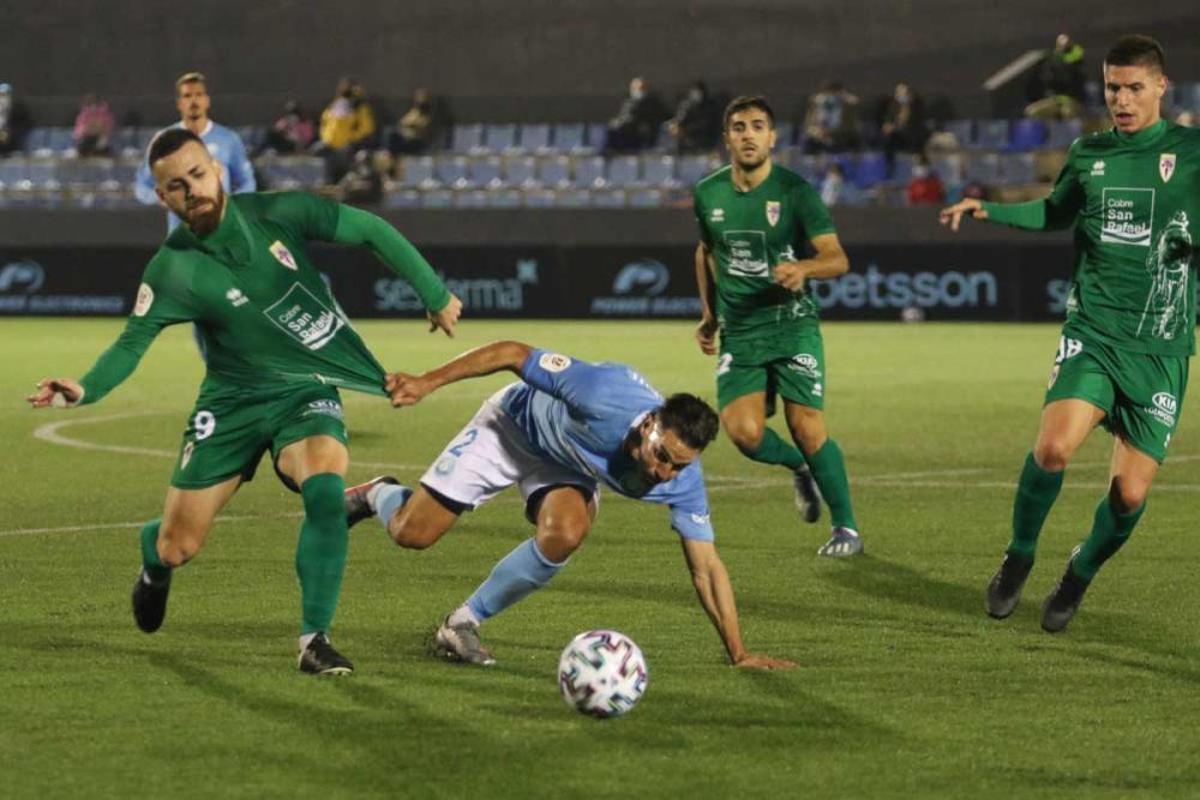 La UD Ibiza se clasifica para la segunda ronda tras eliminar en la prórroga a un combativo Compostela.