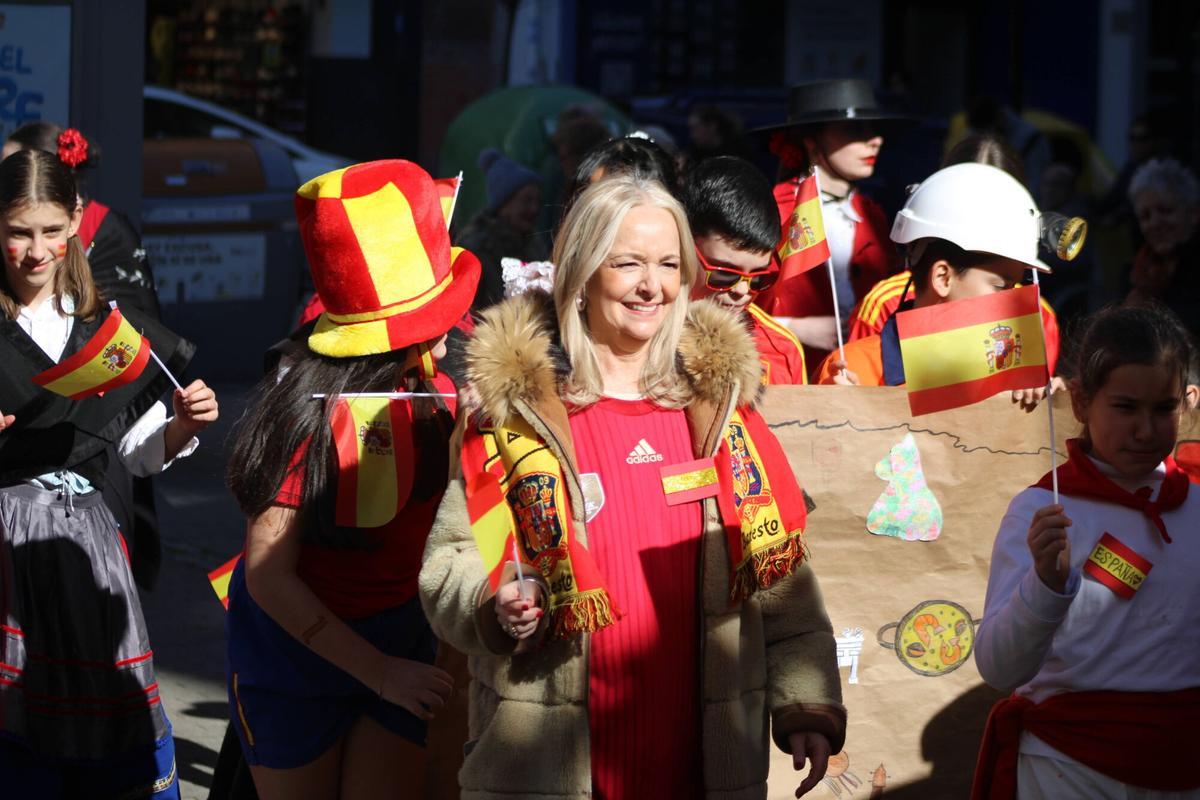 Las fiestas de carnaval de los colegios Liceo Mierense, Vega de Guceo, Beata Imelda-Santo Tomás y Gervasio Ramos.