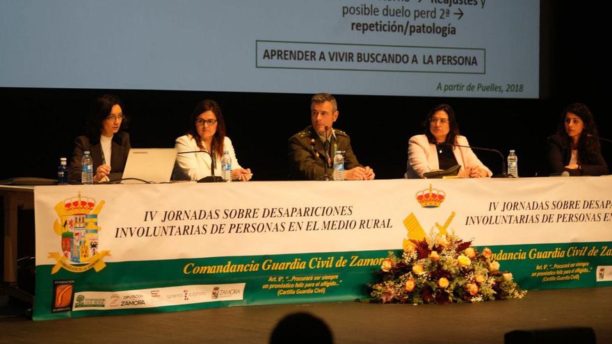 Jornadas de Zamora sobre desaparecidos: Los efectos del &quot;síndrome del salvador o superhéroe&quot;