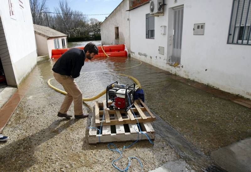 Fotogalería: Aragón se arma para contener al Ebro