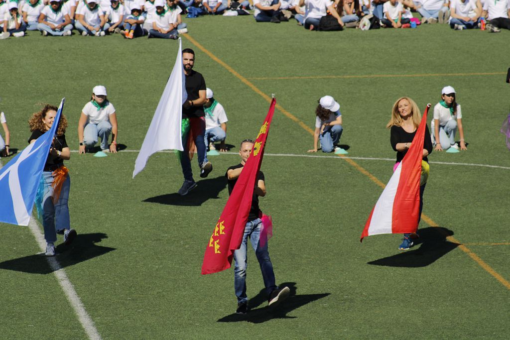 Más de 2000 jóvenes participan en el encuentro regional de Danzas del Mundo 'Mi plan es bailar'