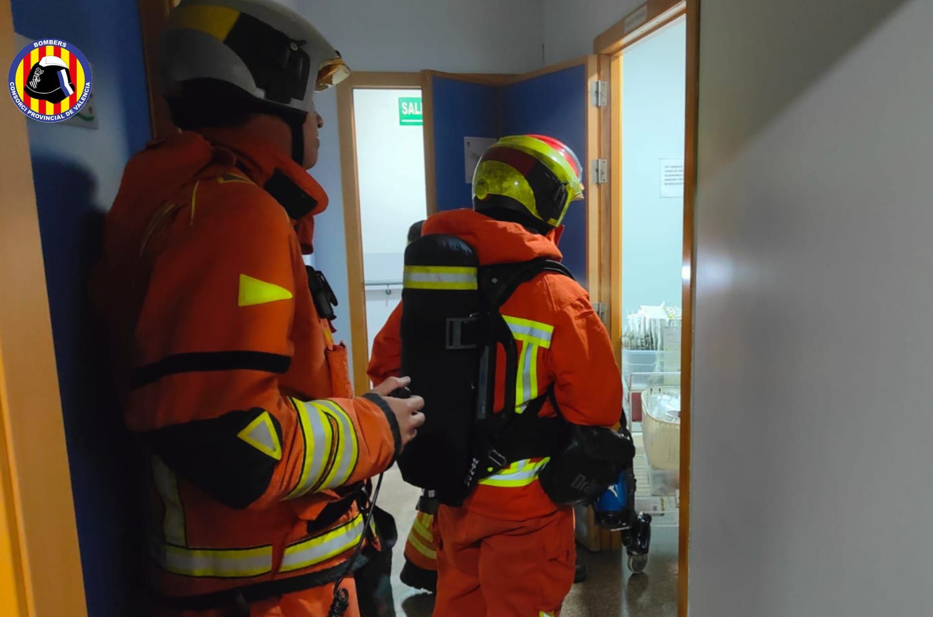 Incendio en una residencia de Ador