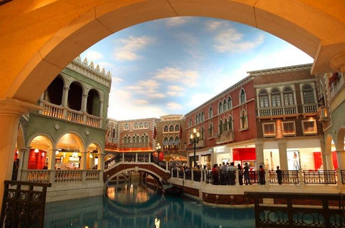 El gran resort The Venetian recrea la atmósfera de la ciudad de los canales.