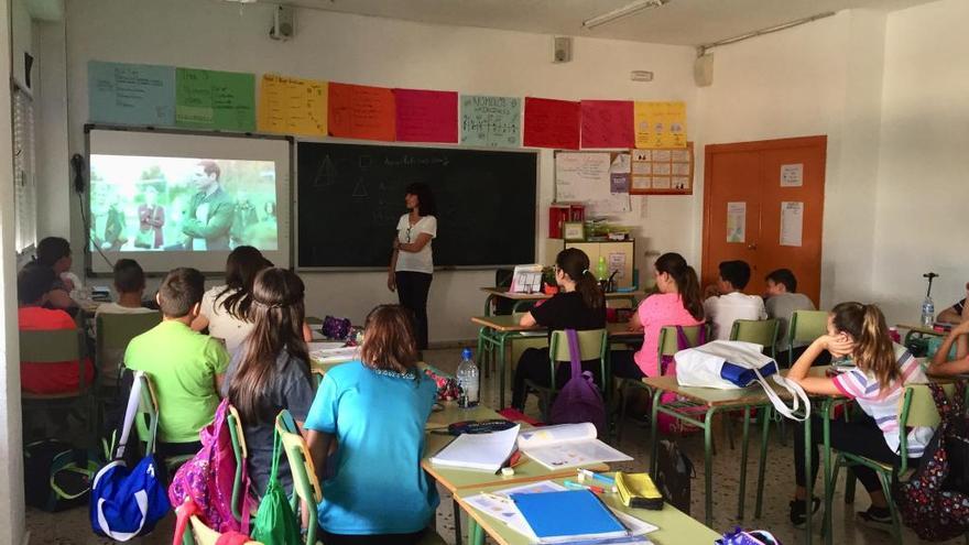 Eva Illán, durante una de sus clases de Diversidad afectivo-sexual.