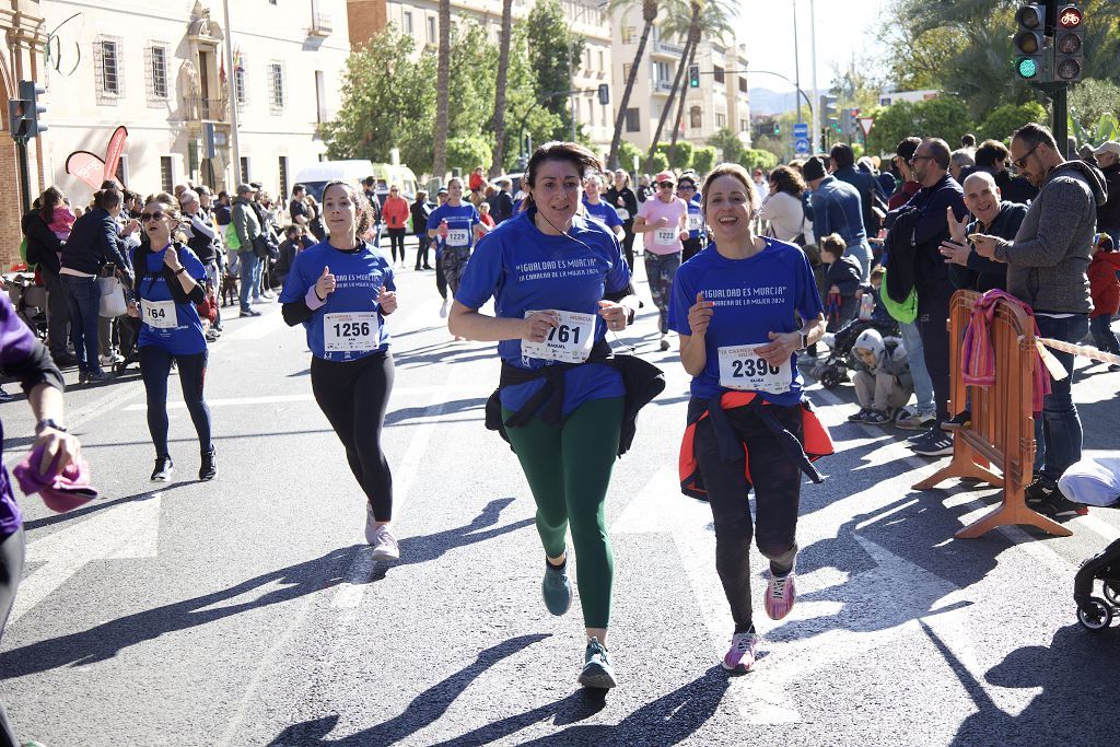 Las imágenes de la llegada a meta de la Carrera de la Mujer de Murcia 2024