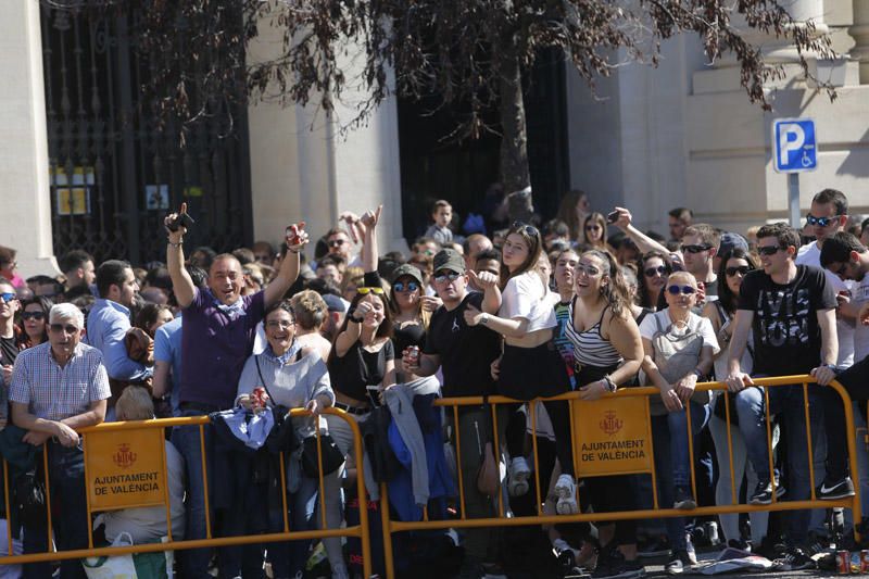 Búscate en la mascletà del 2 de marzo