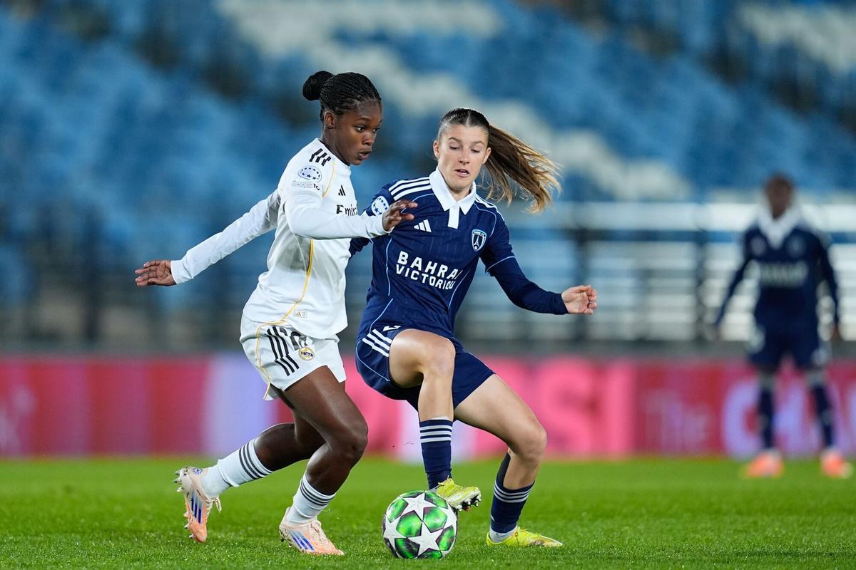 11/11/2025 Linda Caicedo of Real Madrid and Anaele Le Moguedec of Paris FC compete for the ball during the UEFA Women’s Champions League 2025/26 League Phase MD3, football match played between Real Madrid CF and Paris FC at Alfredo Di Stefano stadium on November 11, 2025, in Valdebebas, Madrid, Spain. DEPORTES Dennis Agyeman / AFP7 / Europa Press