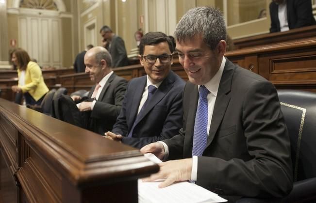 18/04/2017.CANARIAS POLITICA.Pleno del Parlamento de Canarias..Fotos: Carsten W. Lauritsen