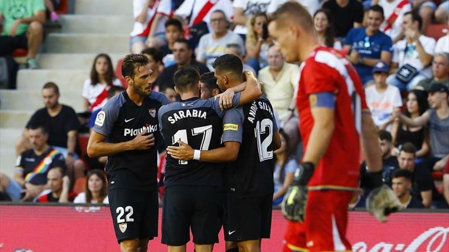 El Sevilla amarga la vuelta del Rayo a Primera