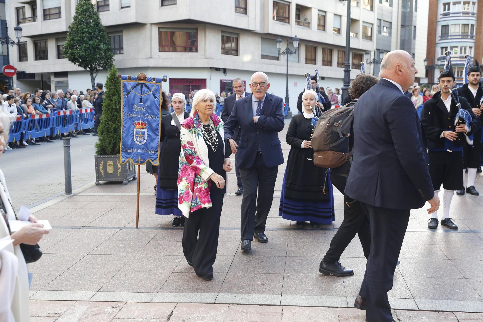 EN IMÁGENES: La Familia Real asiste en Oviedo al concierto de los premios "Princesa de Asturias"