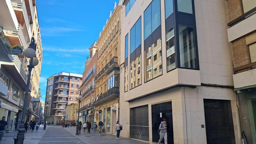Bershka cierra su tienda de la calle Concepción y anuncia fecha de apertura en el antiguo Simago