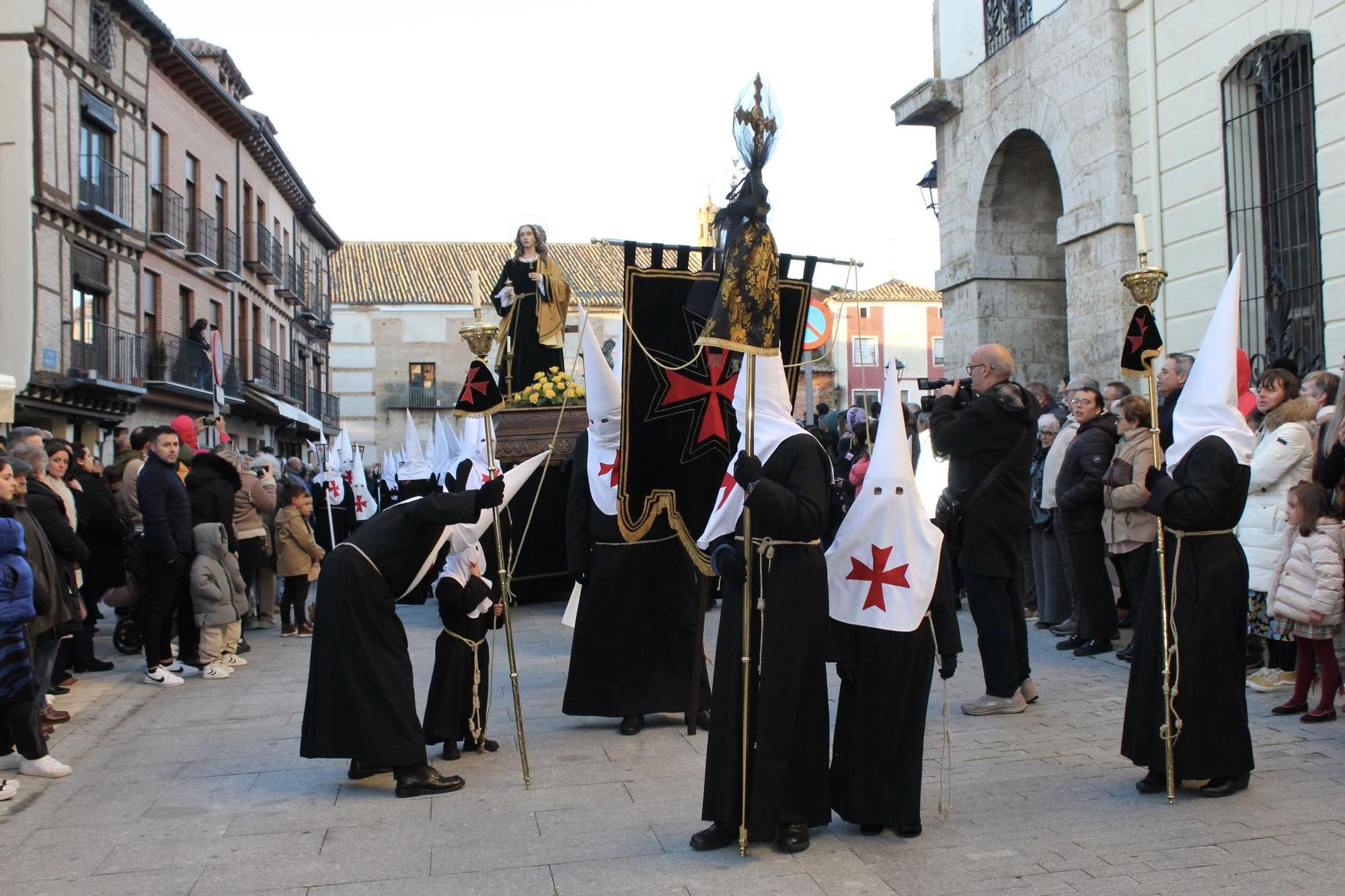 GALERÍA | Procesión Oficial de Jesús Muerto de Toro