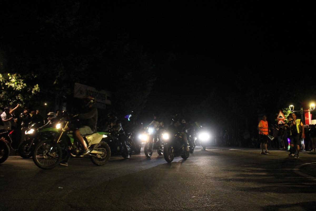 GALERÍA | Sanabria vive una noche mágica durante la concentración de motos