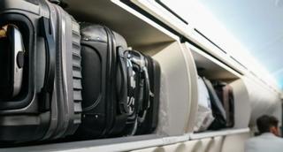 Cambia el tamaño de las maletas de mano en los aviones: estas serán las nuevas medidas