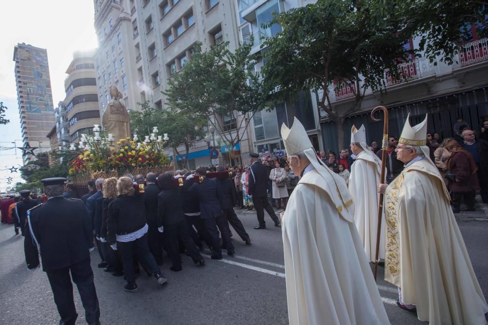 Procesión en honor a San Nicolás