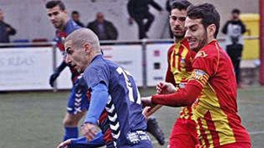 El Llagostera topa amb  el Sant Andreu, que el castiga en la segona part