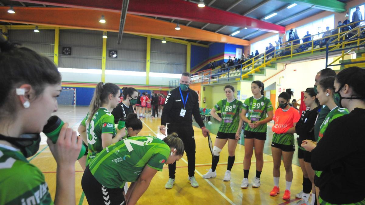 El equipo meañés confía en dar su mejor nivel pese a las ausencias.