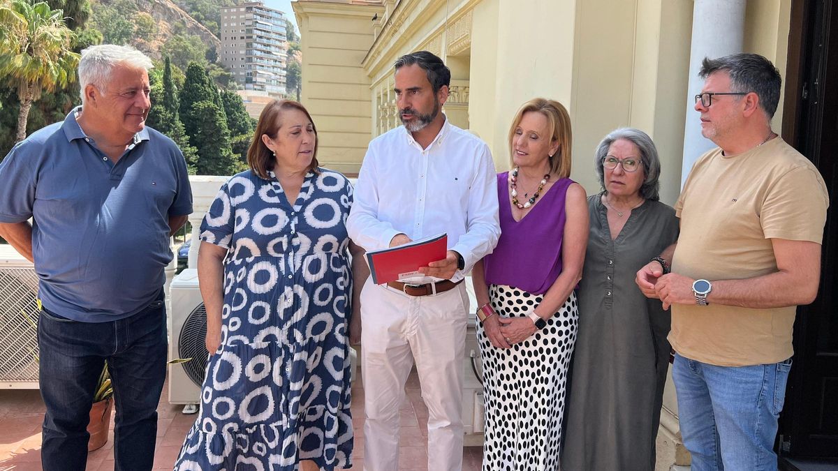 Miembros del grupo municipal del PSOE en el Ayuntamiento de Málaga.