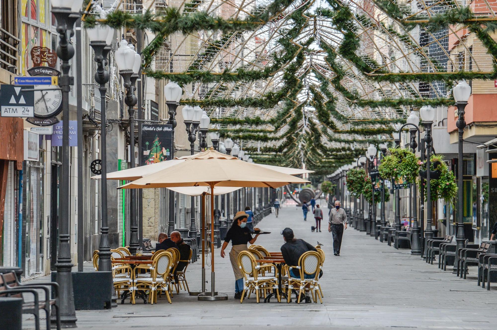 Así de vacía amaneció Las Palmas de Gran Canaria este 2021