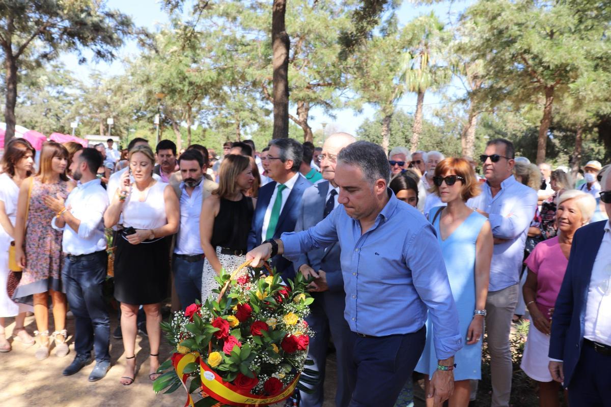 Elías Bendodo, durante el acto en recuerdo de José María Martín Carpena.