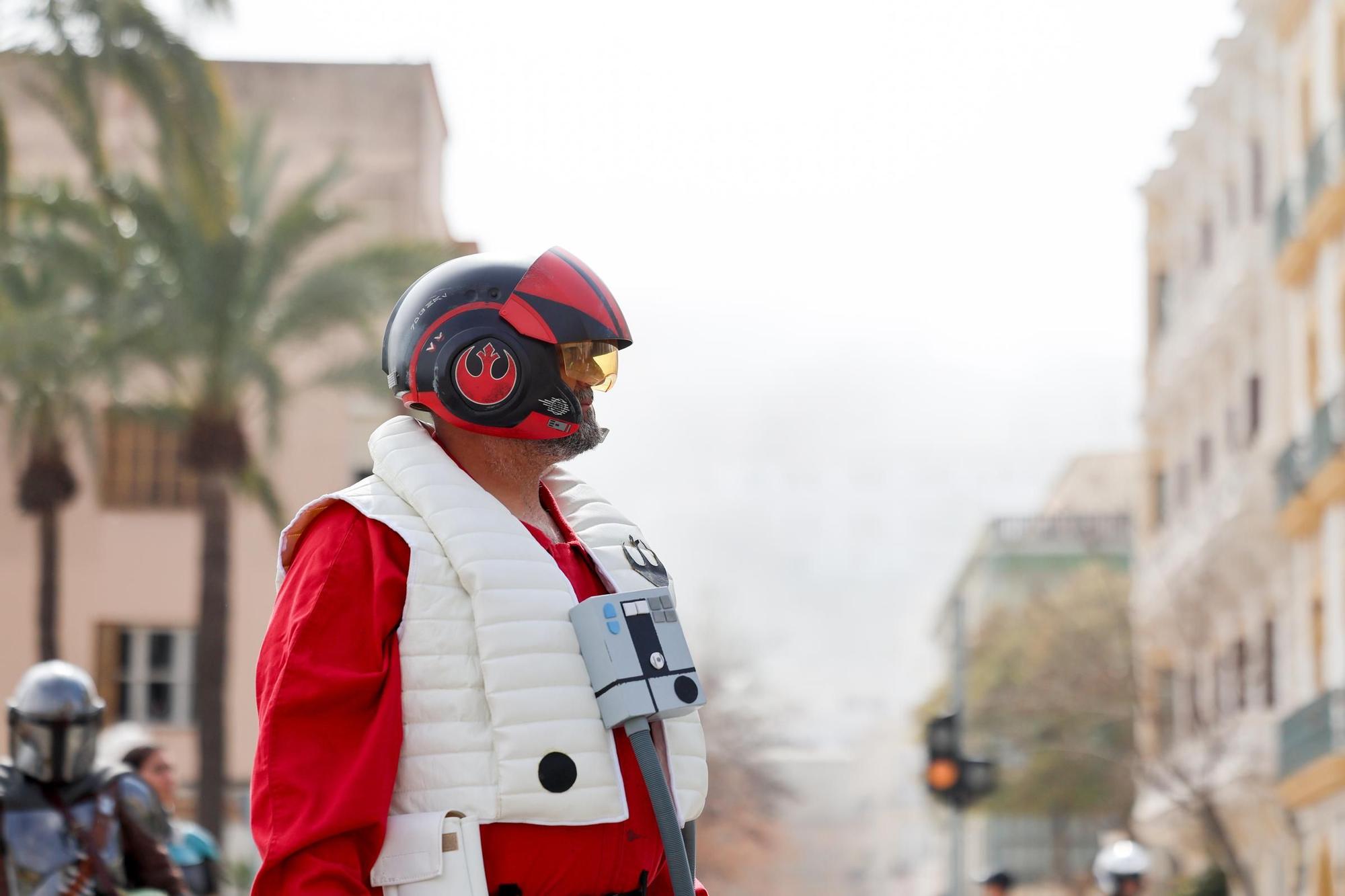 Darth Vader toma las calles de Ibiza