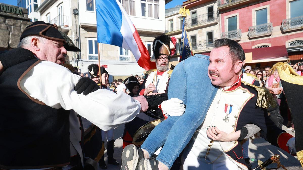 Vigo celebra su sábado de Reconquista con las calles llenas de vecinos... y de franceses
