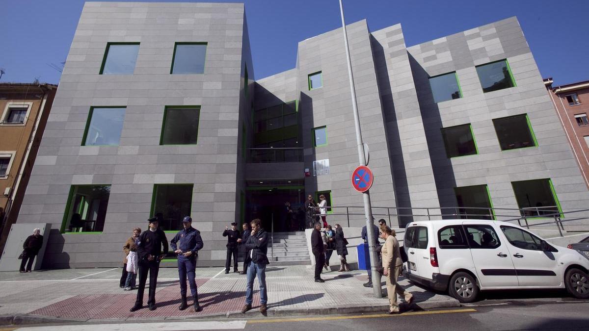 El Instituto de Medicina Legal de Asturias, en La Corredoria.