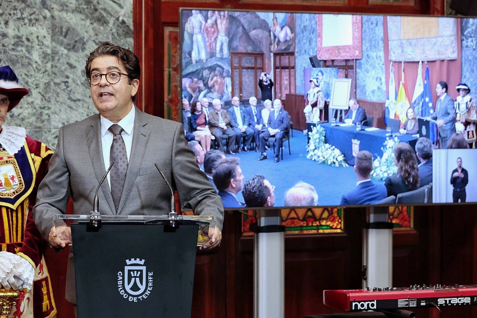 Entrega de la Medalla de Oro de Tenerife al Club Deportivo Tenerife