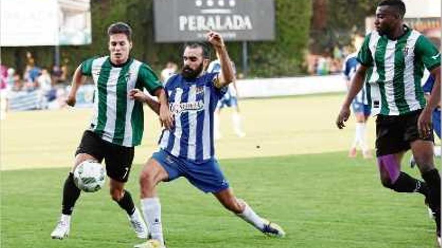 El Peralada va superar a casa el Figueres (4-0) en el derbi d&#039;aquest passat dissabte.